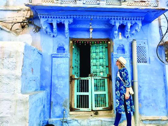 Guided Blue City walking tour through Jodhpur's blue lanes